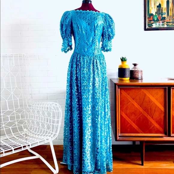 70s Lace Dress made in US by JC Penney - Picture 1 of 9